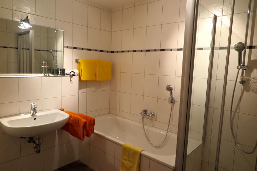 Alpina Central Brand  Habitación foto